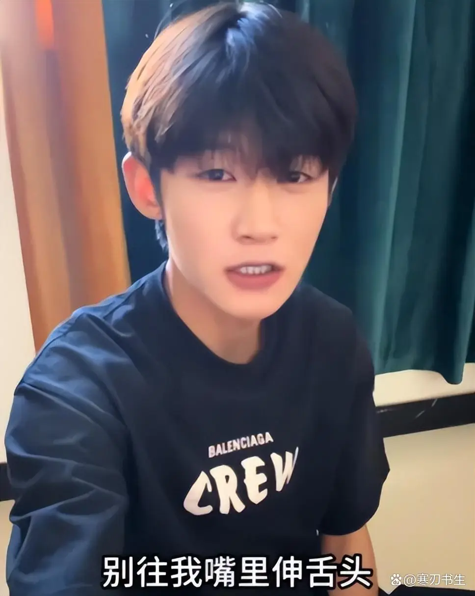 女老板强吻新人演员_娱乐圈男星被潜图片_娱乐圈潜规则